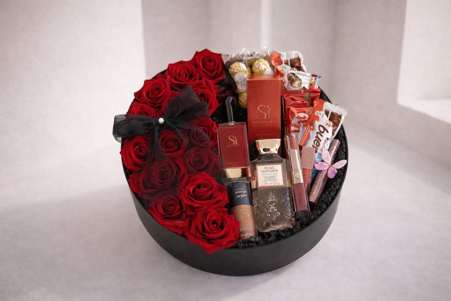 Her Majesty Luxe Gift Box